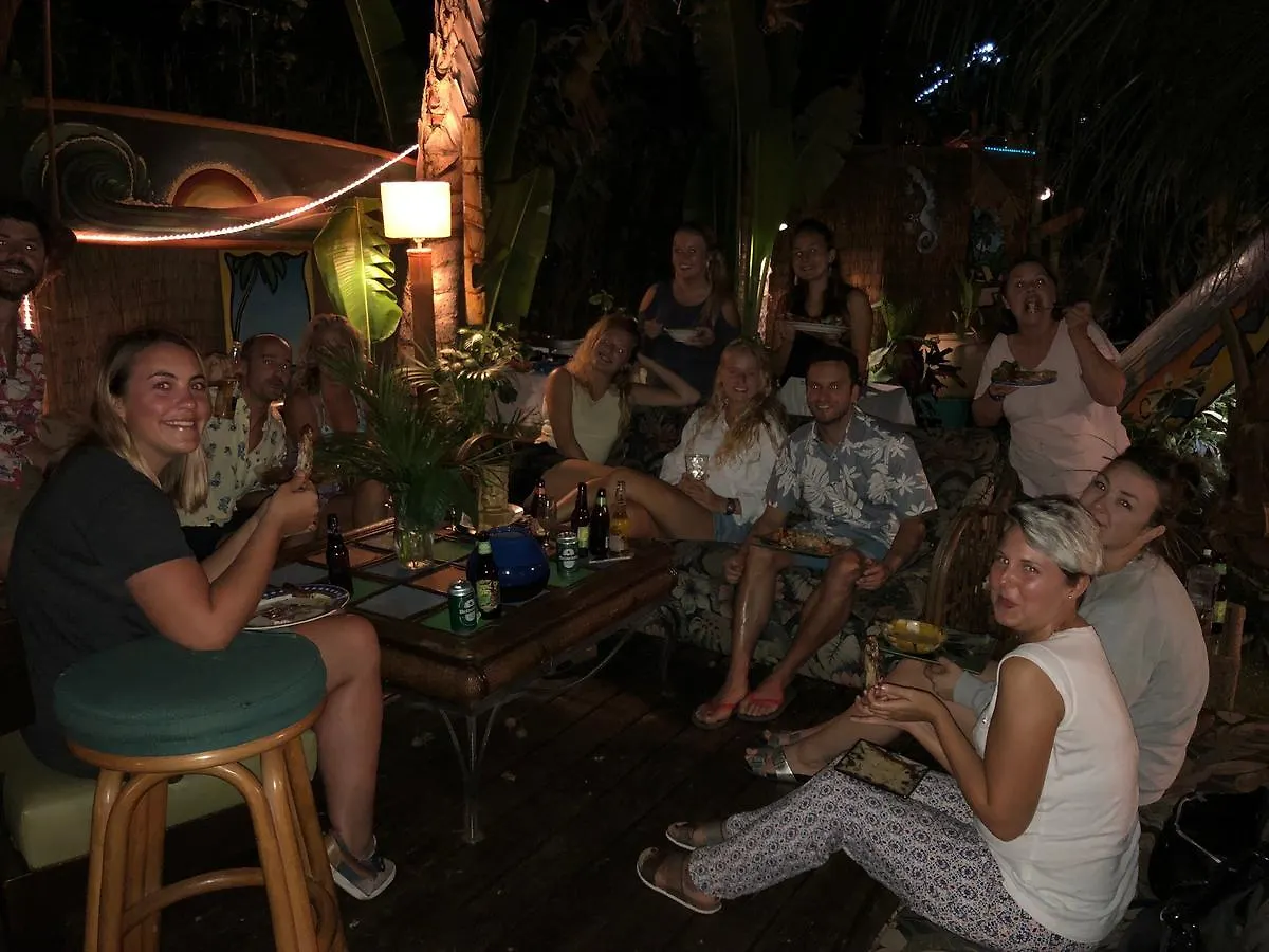 Hostel Tiki Beach Hostel-At The Beach In Lahaina United States
